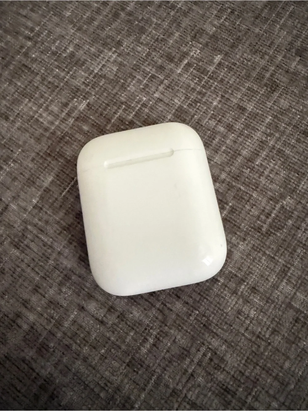White Wireless AirPods with Charging Case